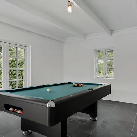 Lovely In With Kitchen