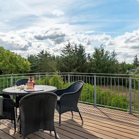 Lovely In With Kitchen Tatil Evi