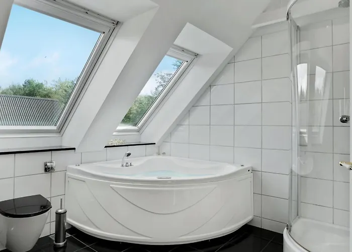 Feriehus Lovely In With Kitchen *