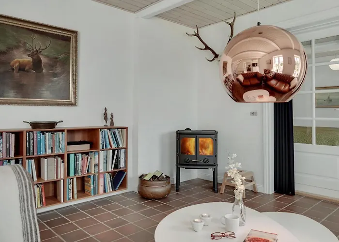 Lovely In With Kitchen Feriehus *