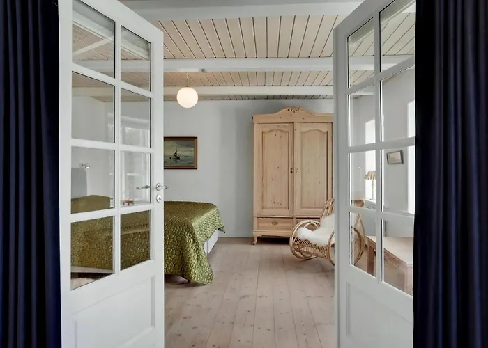 Feriehus Lovely In With Kitchen *