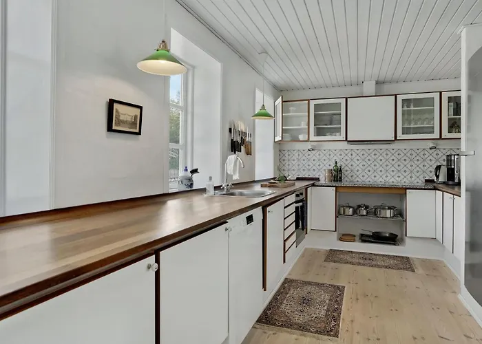 Lovely In With Kitchen Åbybro