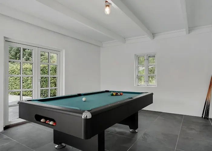 Lovely In With Kitchen