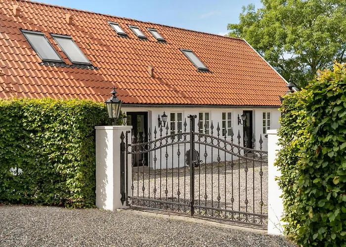 Feriehus Lovely In With Kitchen *